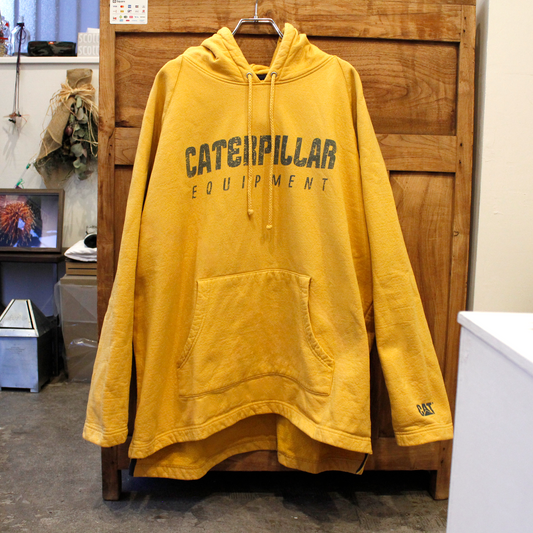 Caterpillar Hoodie / 90s