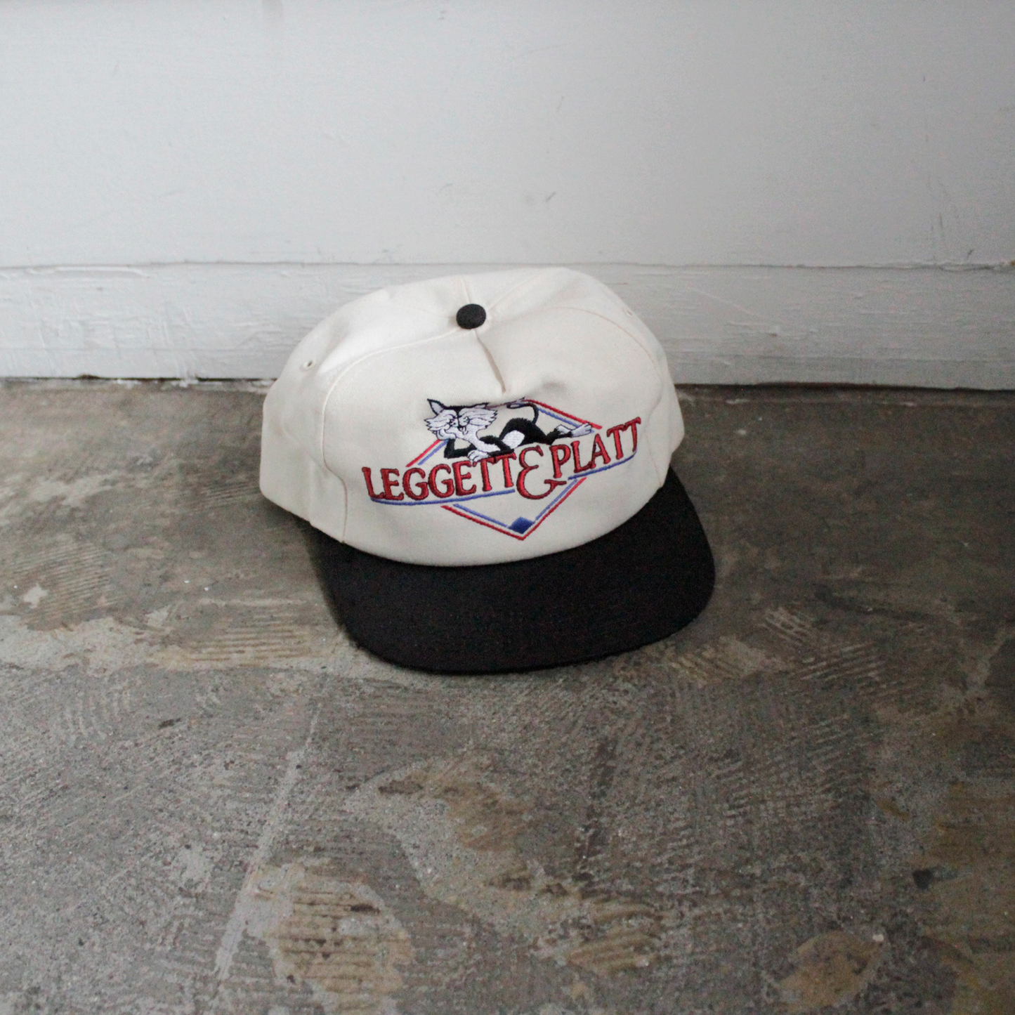 Leggett & Platt Beige & Black Cap / 80s- / Made in USA