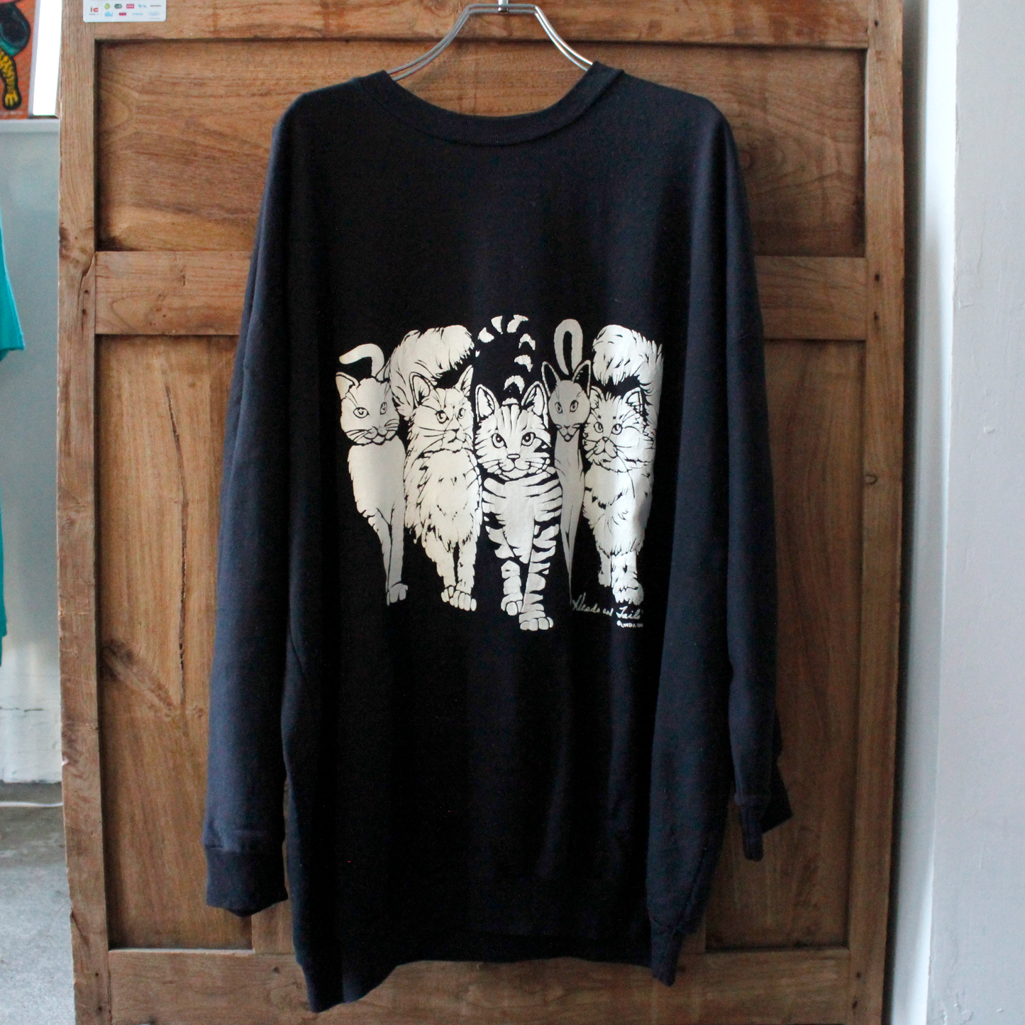 Linda Lori Black Sweat / Made in USA / 90s