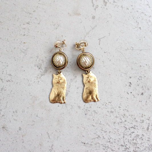 Cat Planet Earring